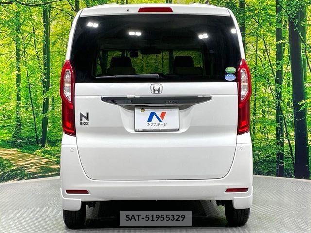 Honda N BOX 2019-03 8796817-16