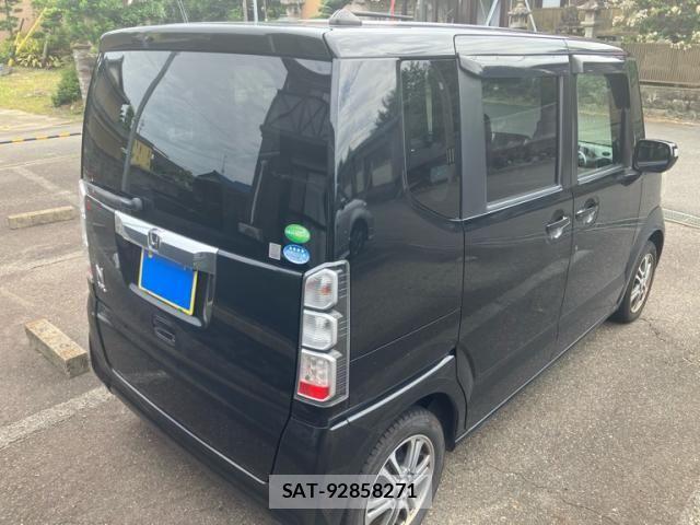 Honda N BOX 2014-03 8796841-7