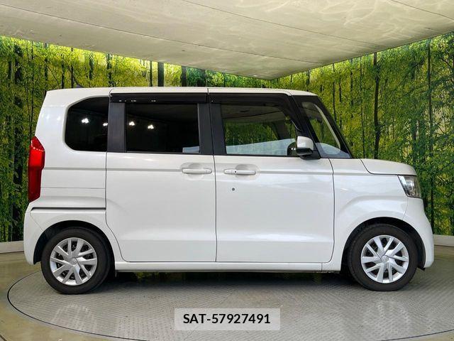 Honda N BOX 2023-02 8796804-10