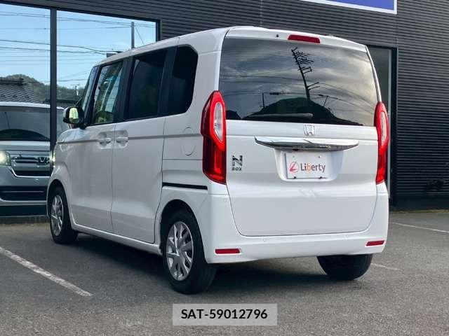 Honda N BOX 2023-01 8796807-11