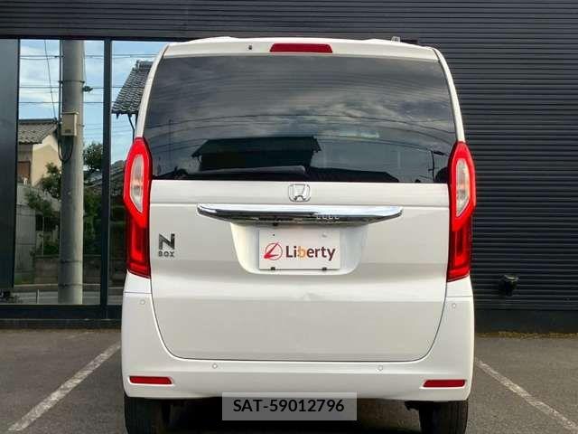 Honda N BOX 2023-01 8796807-12