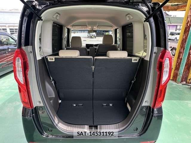 Honda N BOX 2023-07 8796802-11