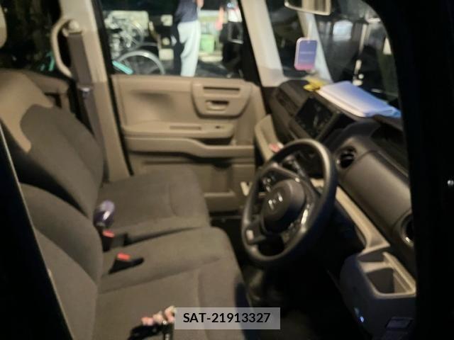 Honda N BOX 2020-06 8796833-13