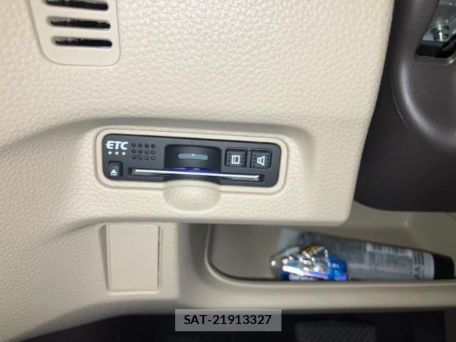Honda N BOX 2020-06 8796833-16