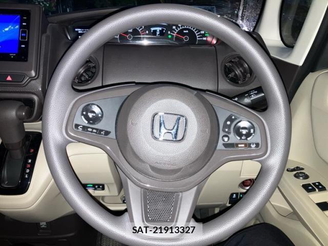 Honda N BOX 2020-06 8796833-17