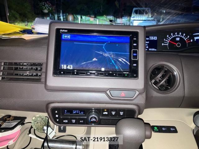 Honda N BOX 2020-06 8796833-19