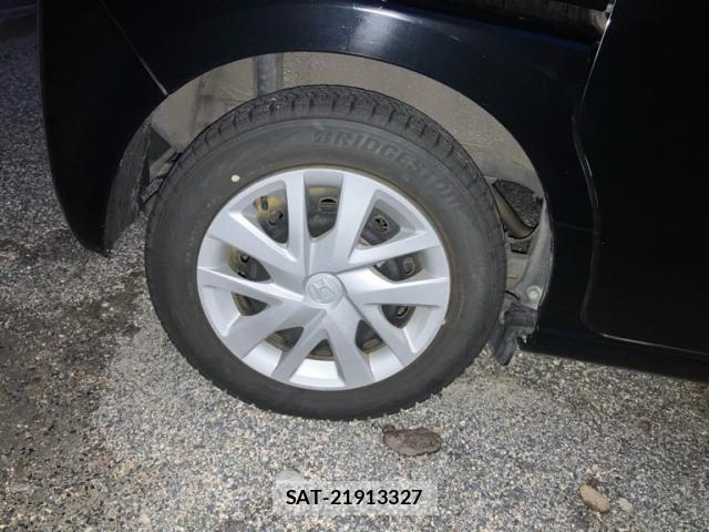 Honda N BOX 2020-06 8796833-7