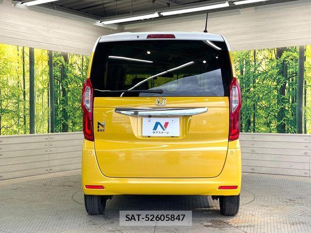 Honda N BOX 2017-09 8830629-14