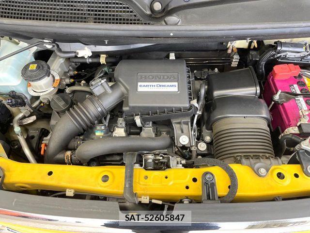 Honda N BOX 2017-09 8830629-17
