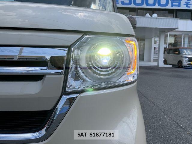 Honda N BOX 2022-07 8830611-26