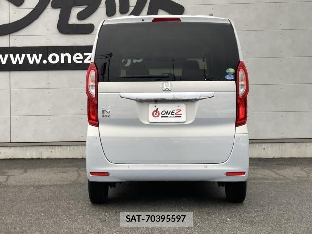 Honda N BOX 2021-08 8830605-15