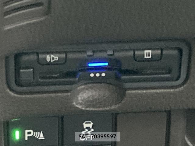 Honda N BOX 2021-08 8830605-27