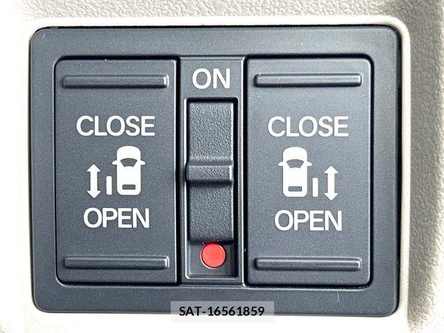 Honda N BOX 2024-07 8830593-3