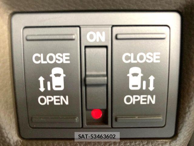 Honda N BOX 2023-08 8830596-2