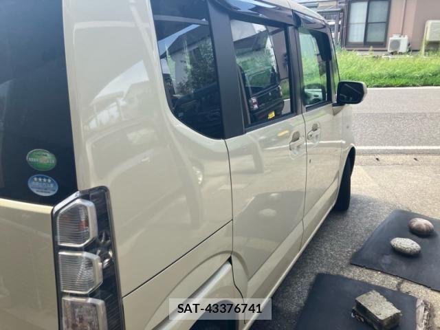 Honda N BOX 2013-03 8830655-2