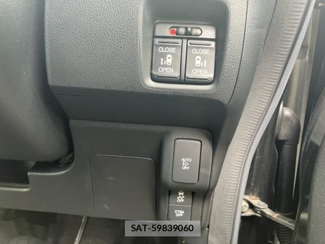 Honda N BOX 2016-02 8830651-16