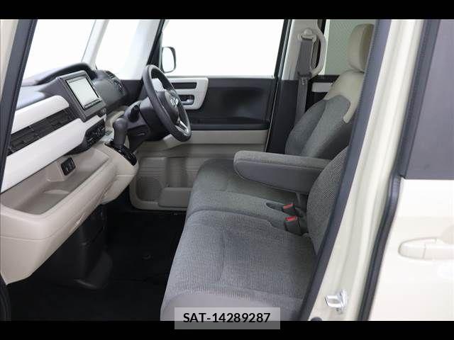 Honda N BOX 2019-01 8830612-11