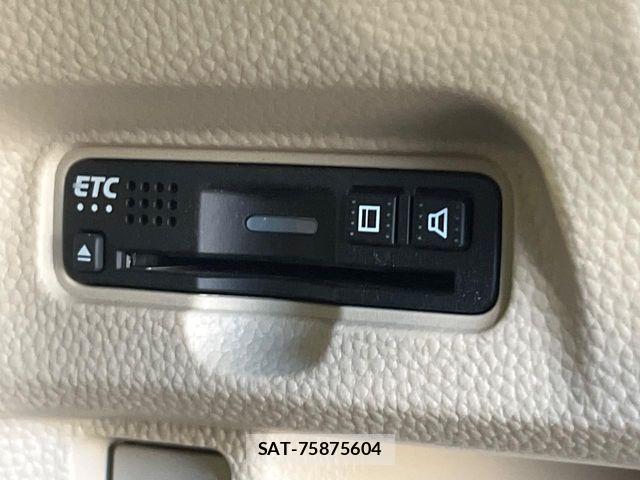 Honda N BOX 2019-05 8830625-7