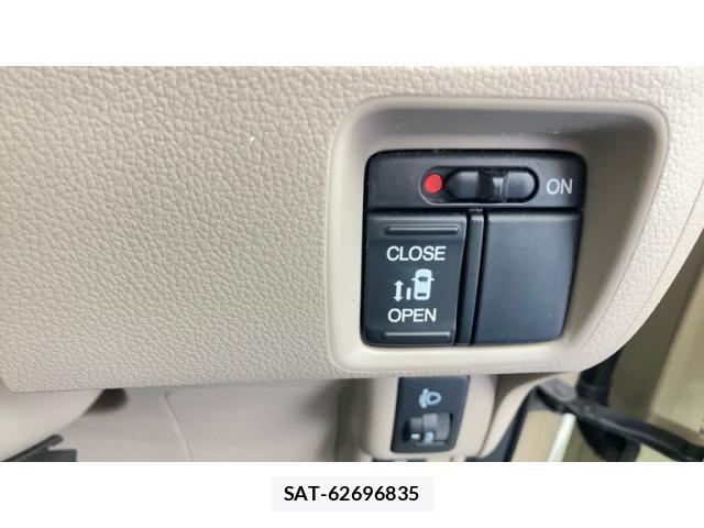 Honda N BOX 2013-02 8830654-15