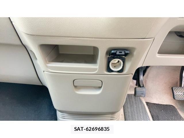 Honda N BOX 2013-02 8830654-24