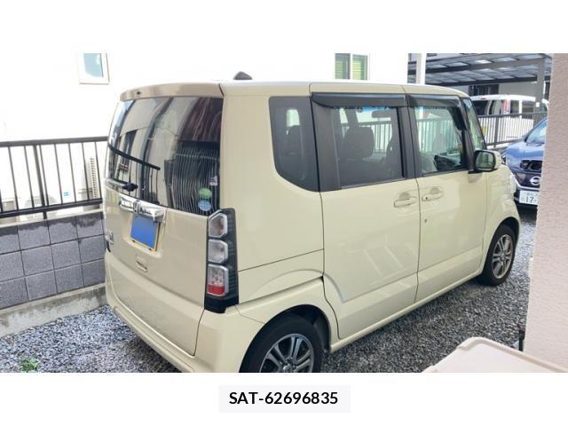 Honda N BOX 2013-02 8830654-4
