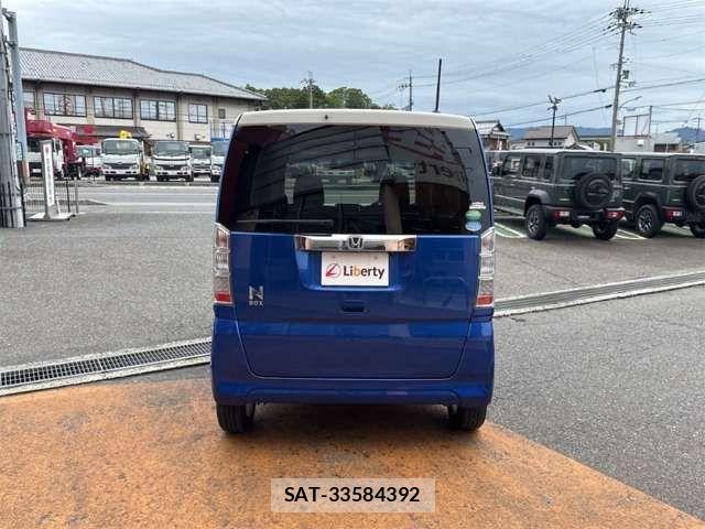 Honda N BOX 2015-09 8830641-15