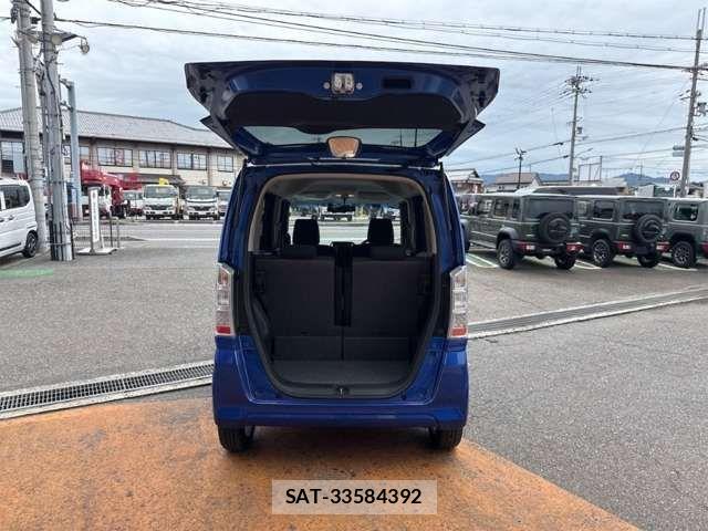 Honda N BOX 2015-09 8830641-17