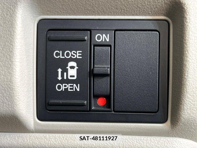 Honda N BOX 2024-07 8830587-4