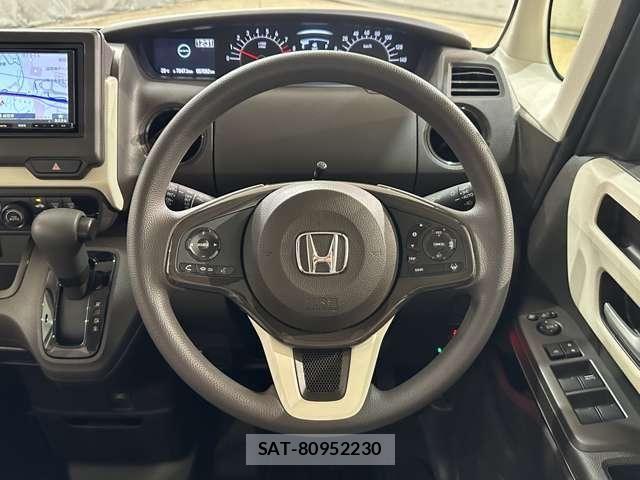 Honda N BOX 2021-07 8830628-10
