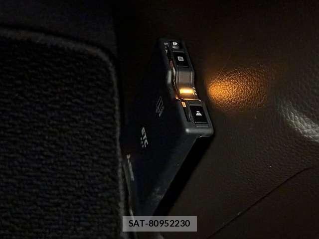 Honda N BOX 2021-07 8830628-18