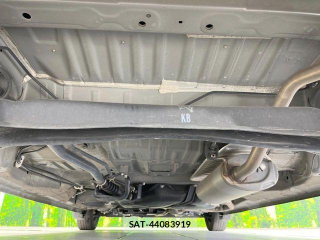 Honda N BOX 2023-09 8830594-18