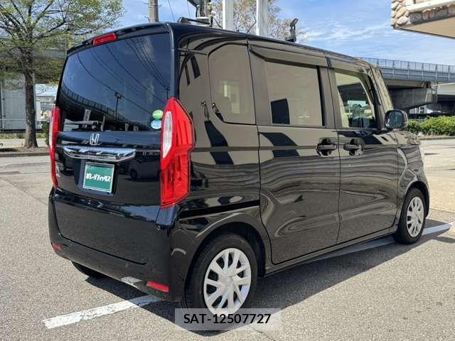 Honda N BOX 2021-01 8830608-9