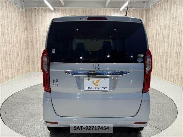 Honda N BOX 2019-09 8830610-18