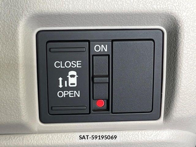 Honda N BOX 2024-12 8830599-4