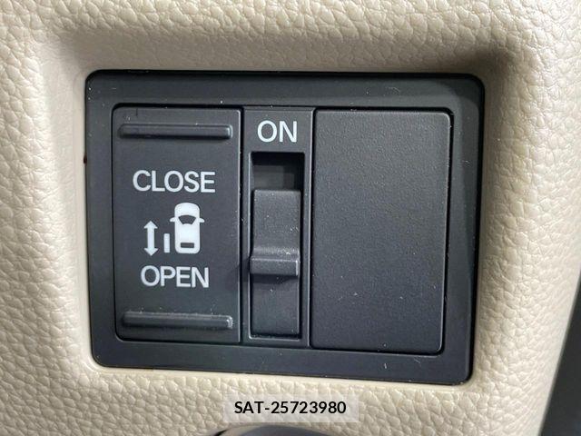 Honda N BOX 2018-12 8830607-5