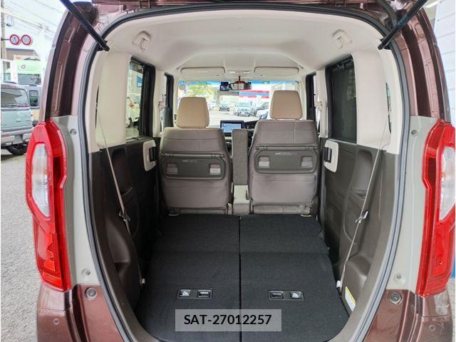 Honda N BOX 2022-01 8830615-17