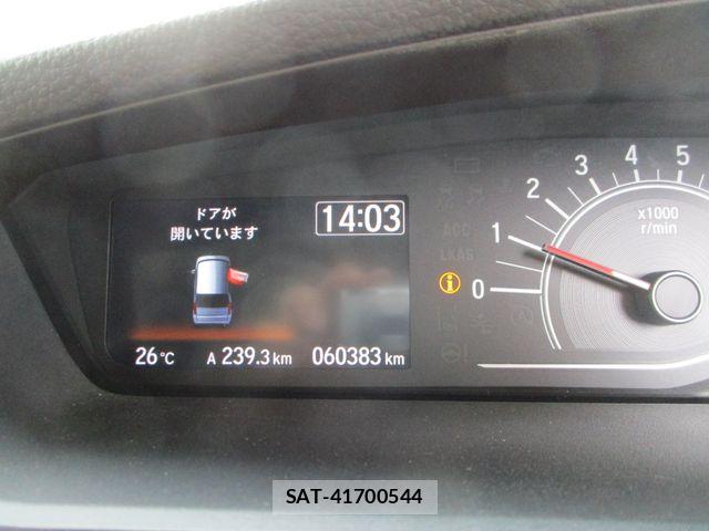 Honda N BOX 2022-11 8830623-15