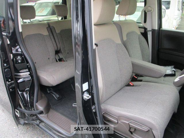 Honda N BOX 2022-11 8830623-18