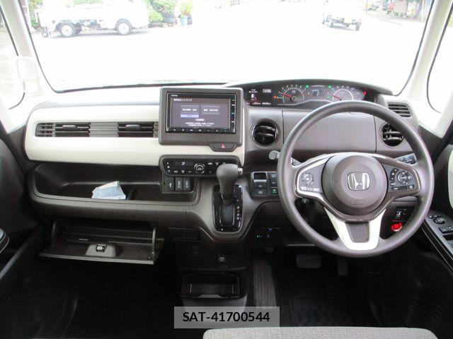 Honda N BOX 2022-11 8830623-1