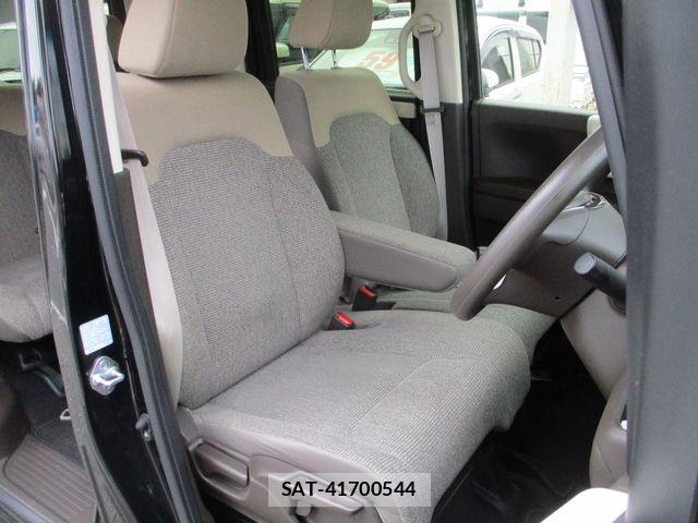 Honda N BOX 2022-11 8830623-19