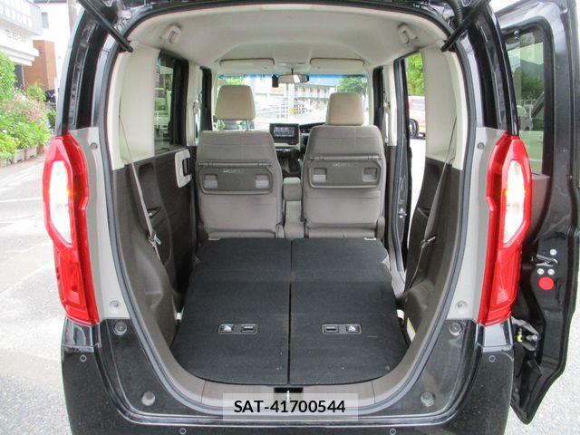 Honda N BOX 2022-11 8830623-22