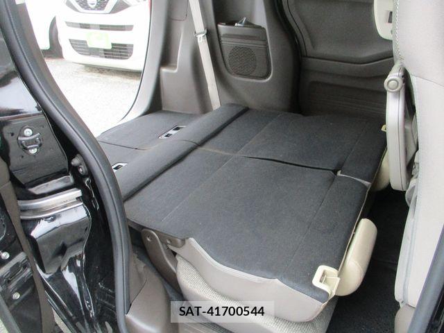 Honda N BOX 2022-11 8830623-23