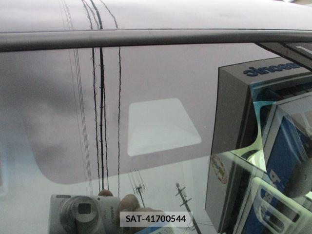 Honda N BOX 2022-11 8830623-26