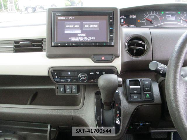 Honda N BOX 2022-11 8830623-4