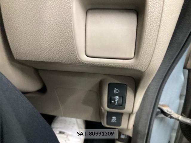 Honda N BOX 2012-03 8830652-11