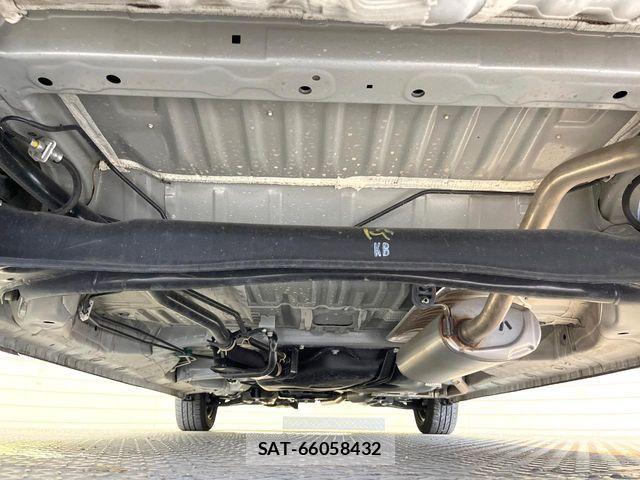 Honda N BOX 2024-12 8830604-18
