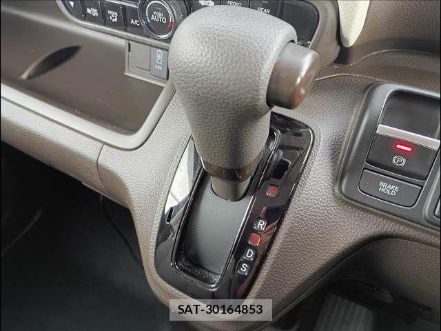 Honda N BOX 2022-01 8830631-9