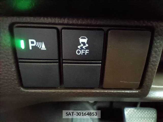Honda N BOX 2022-01 8830631-12
