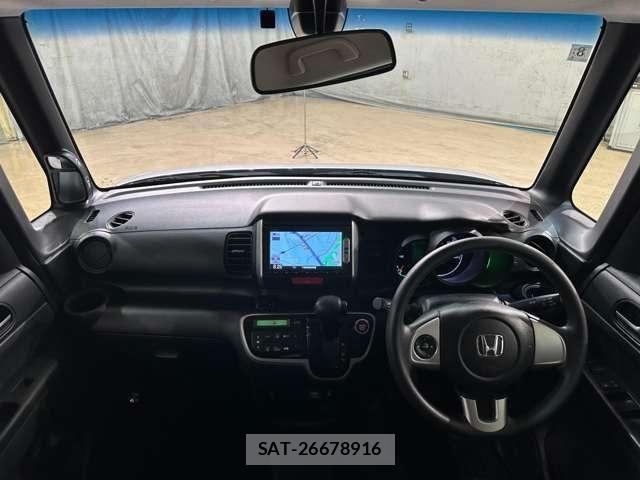 Honda N BOX 2014-08 8830636-16