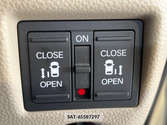 Honda N BOX 2019-08 8830603-4